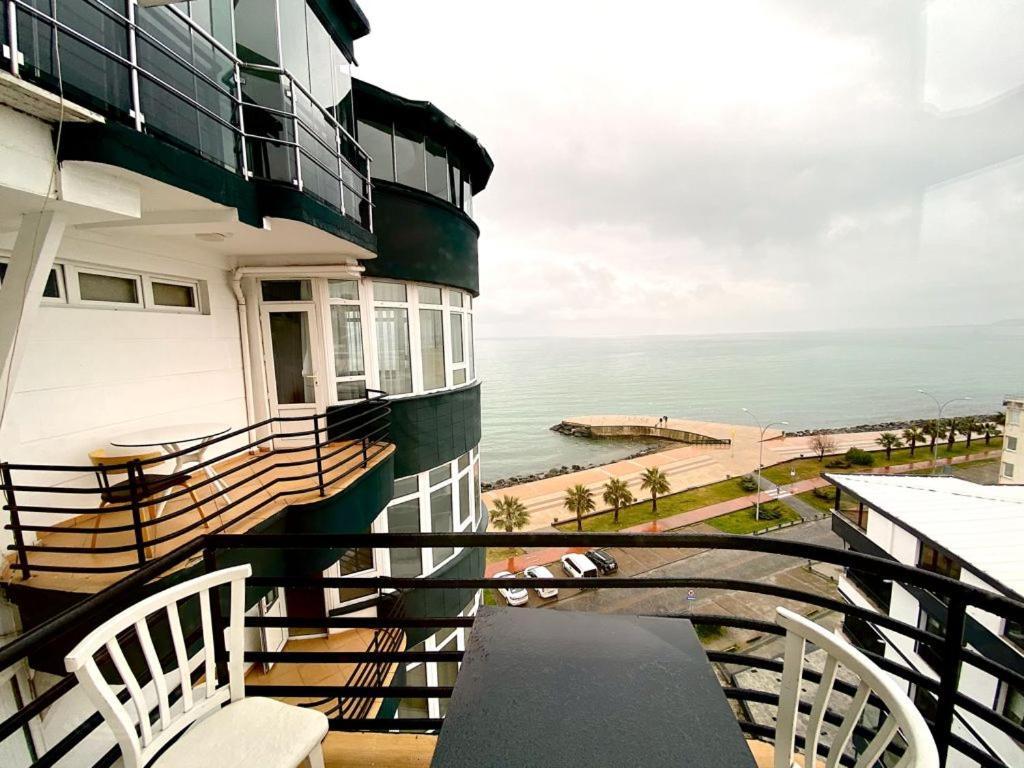 New Hotel Самсун Экстерьер фото